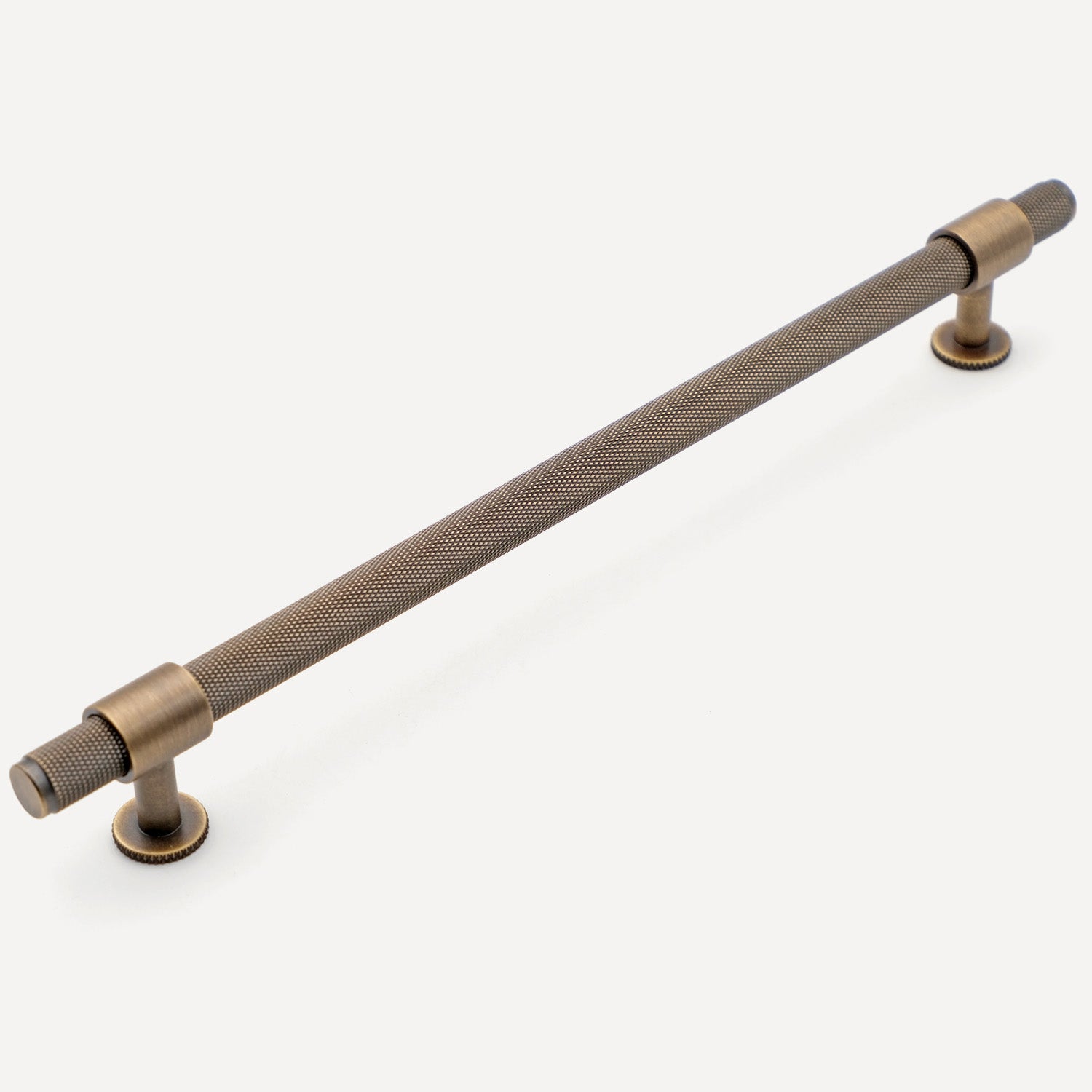 Knurled Antique Brass Handles | QS03-A