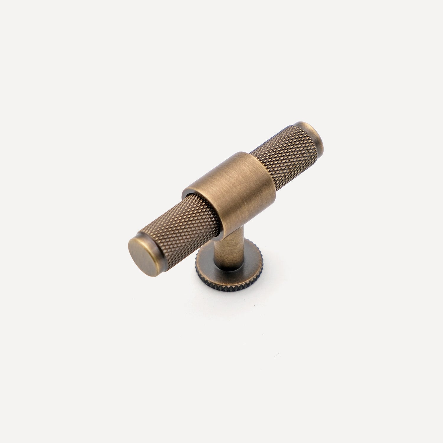 Knurled Antique Brass Handles | QS03-A